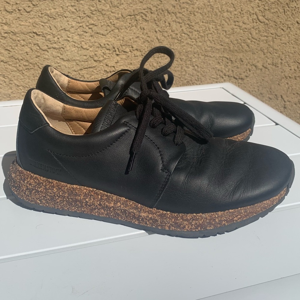 Birkenstock black leather shoelaces shoes size 37 L